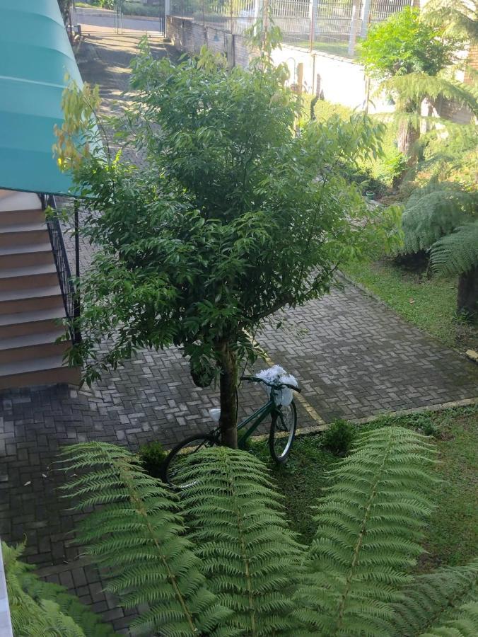 Hospedagem Caminho das Rosas - parcelamento direto Gramado Exterior foto
