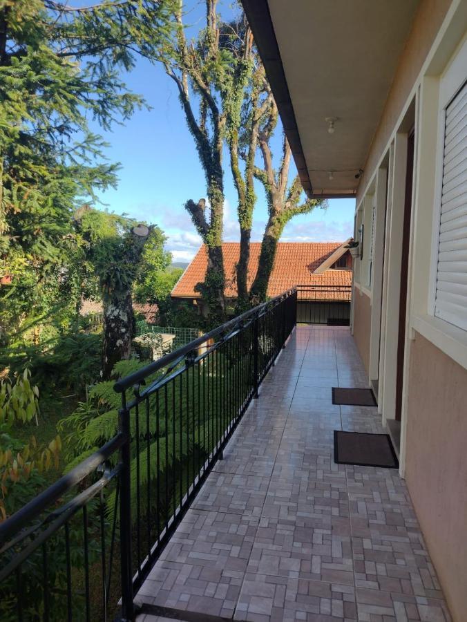 Hospedagem Caminho das Rosas - parcelamento direto Gramado Exterior foto